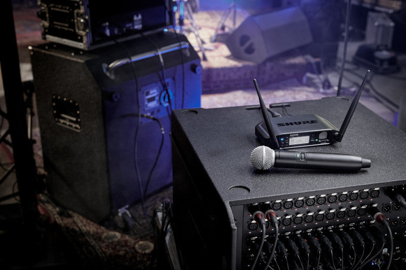 Shure GLXD16+ Digital Wireless Guitar Pedal System