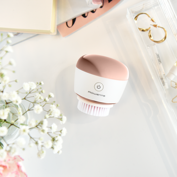 Rowenta Radiance Booster Facial Cleansing Brush